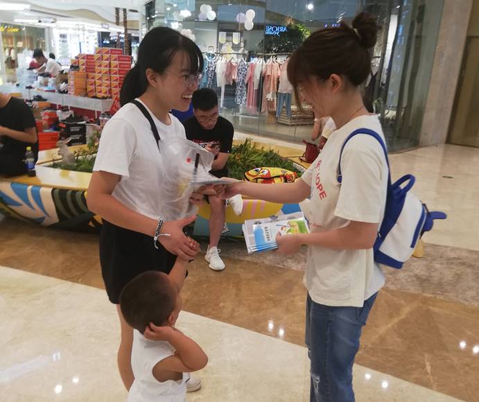 51A727DFAC79A529140F8277C484A166