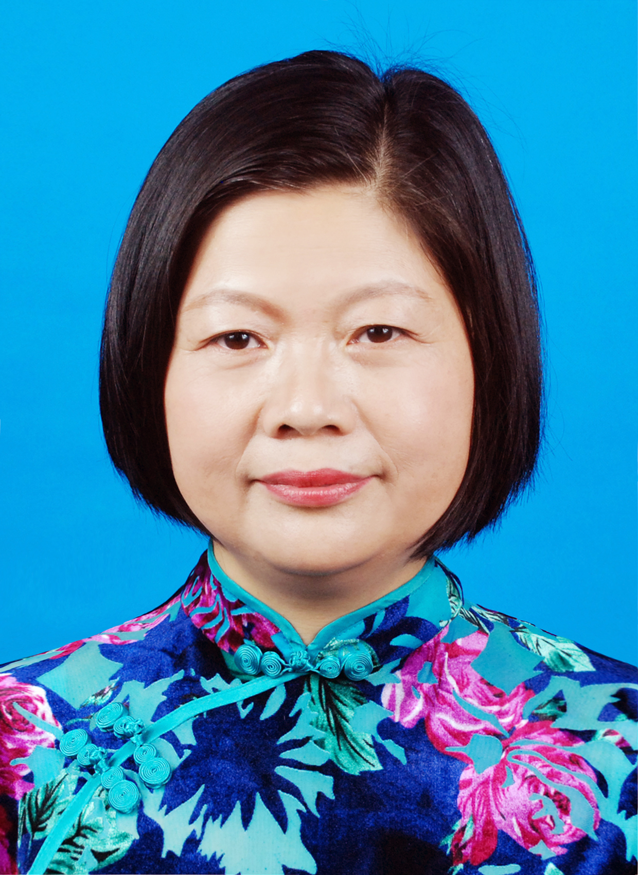 杨成美