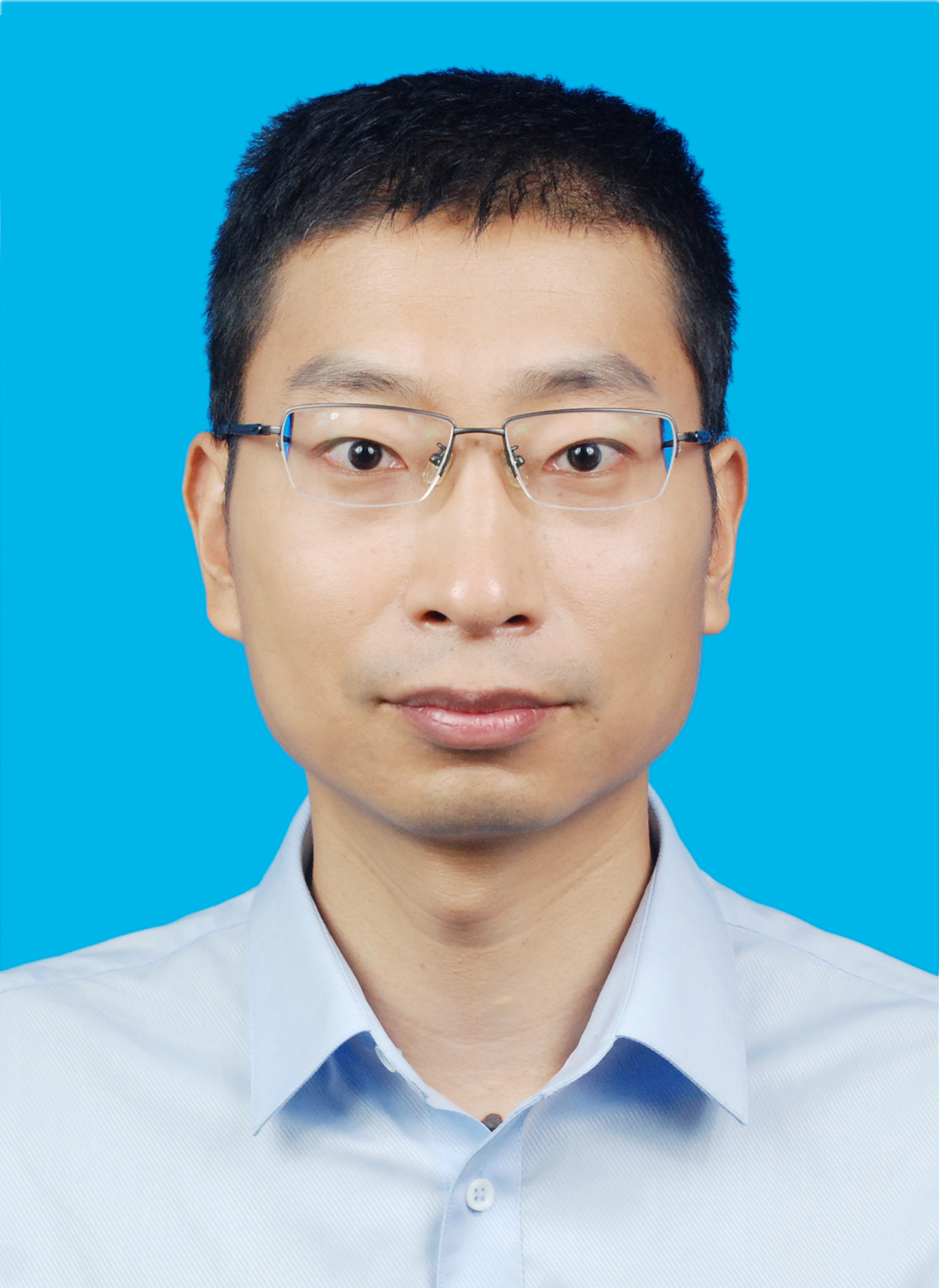 赵栋