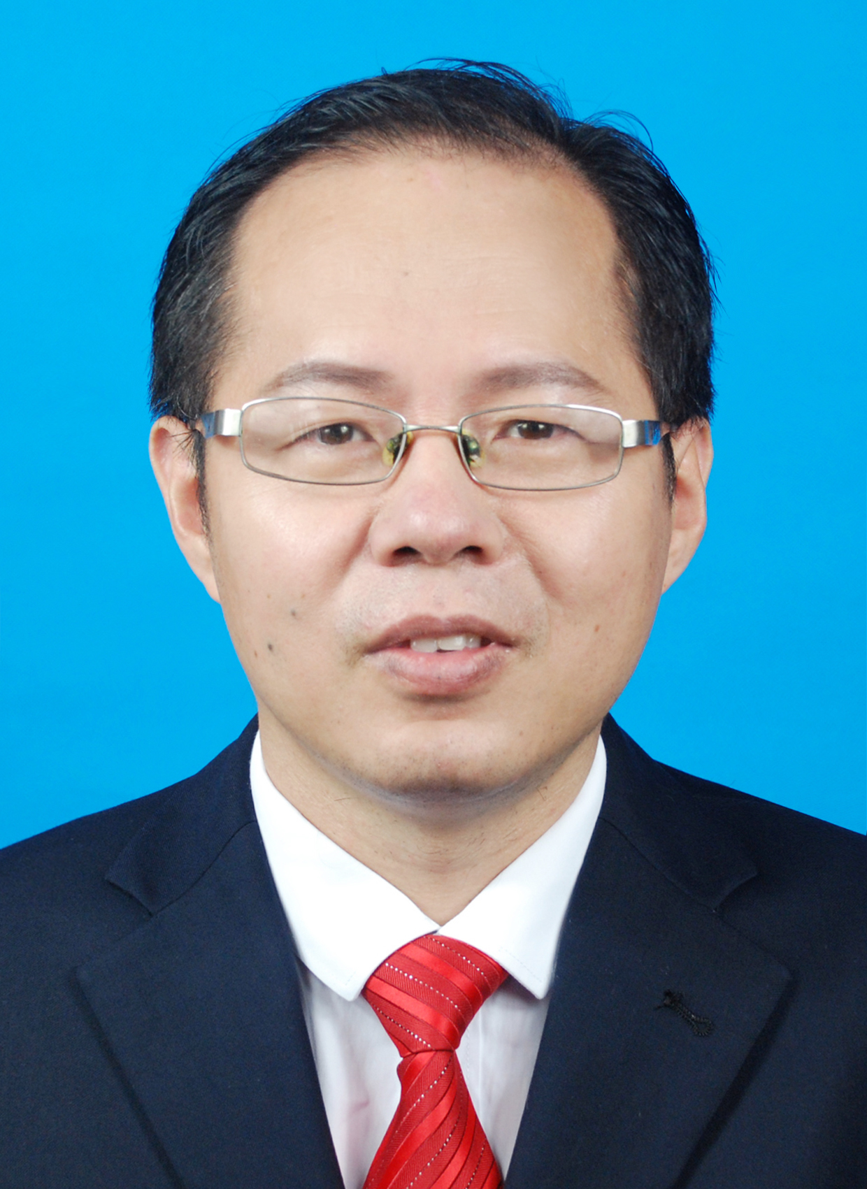 施学斌