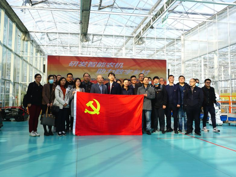 研发智能农机 助力数字乡村——苏州大学机电工程学院研究中心党支部开展开放式主题党日活动