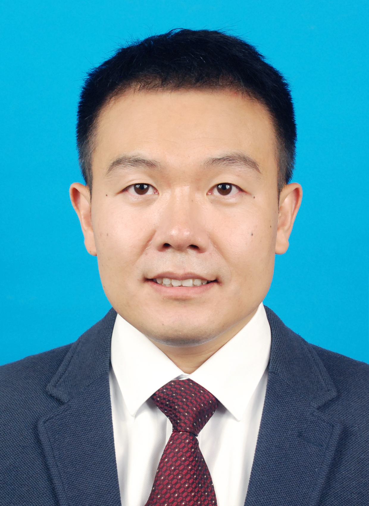 王刚