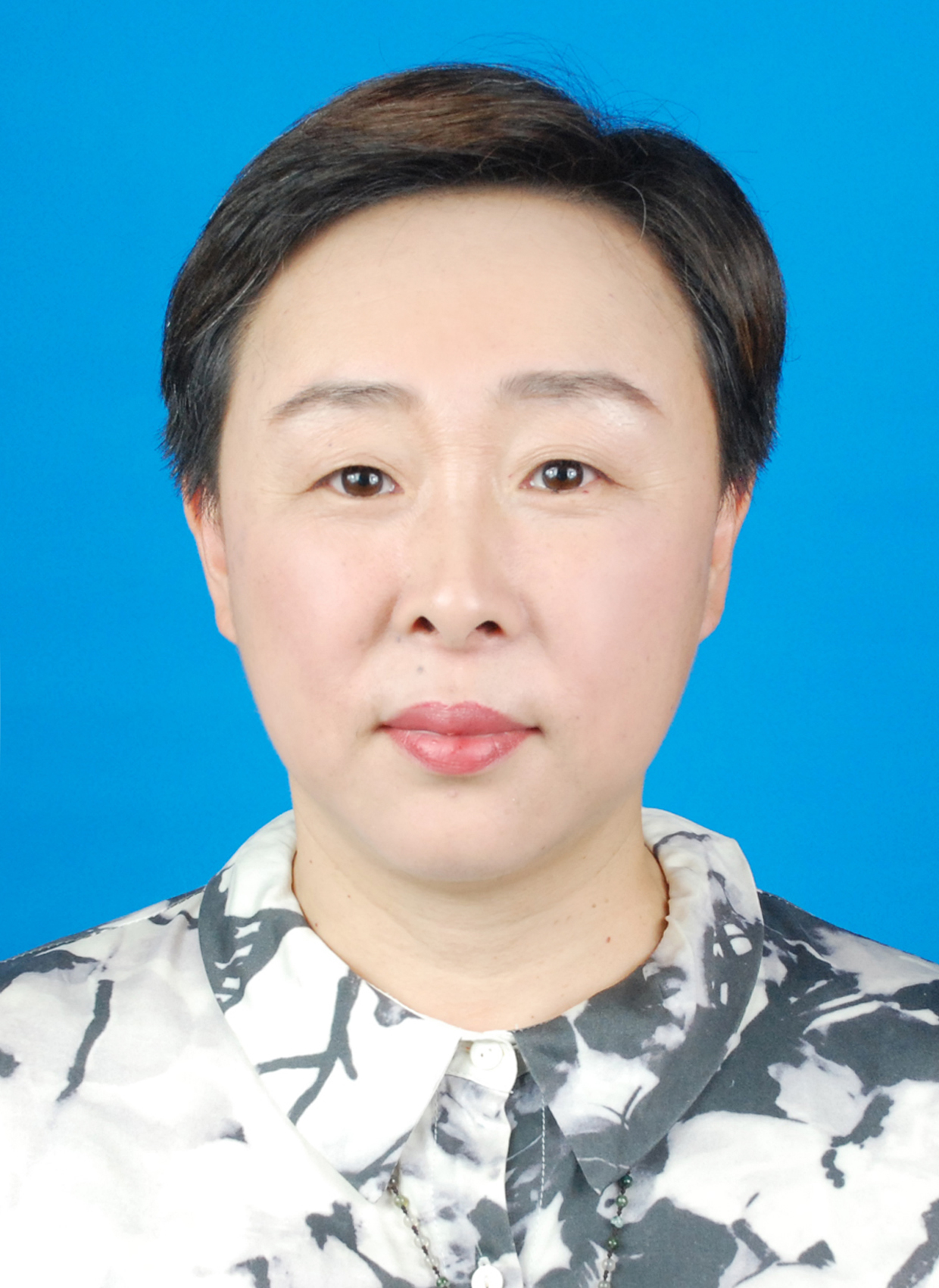 郑蕾