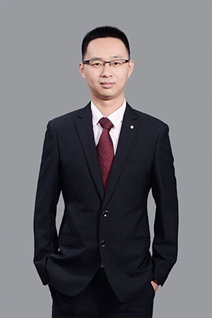 周亮